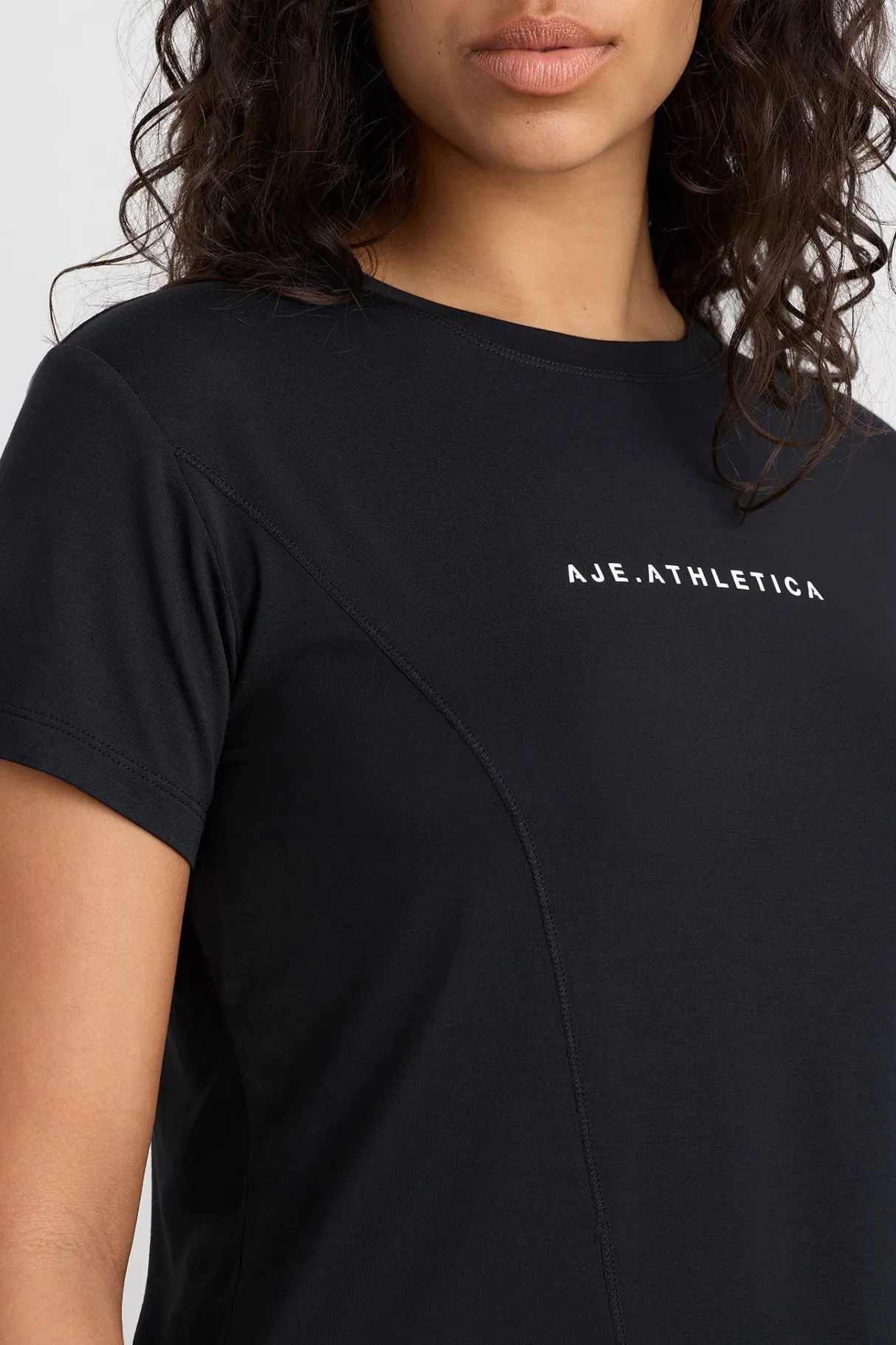 active_tee__8-1.webp Discount Aje ATHLETICA Active Tee 195 Black