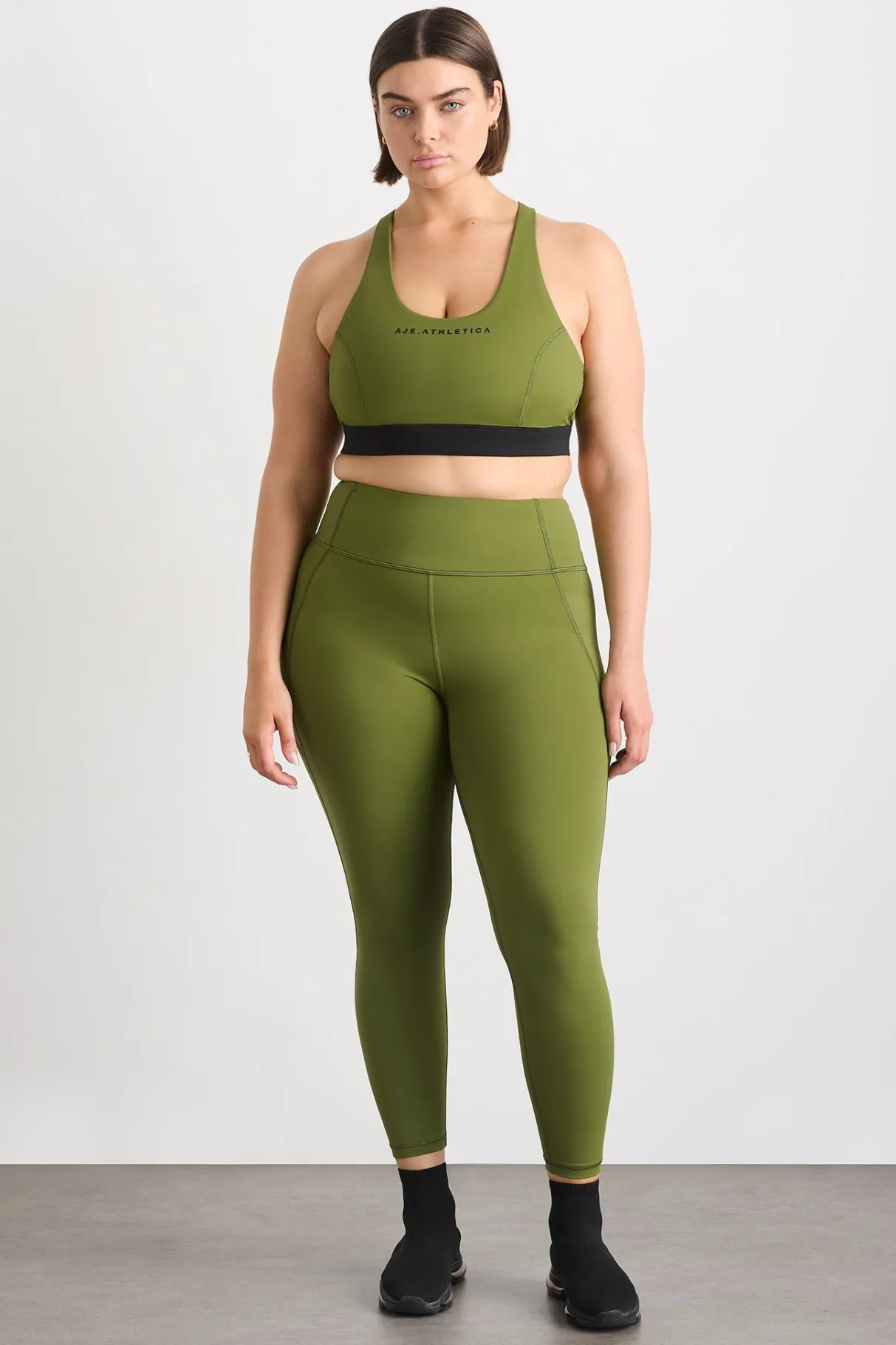 adjustable_bra__11.webp Outlet Aje ATHLETICA Adjustable Bra 330 Evergreen Black