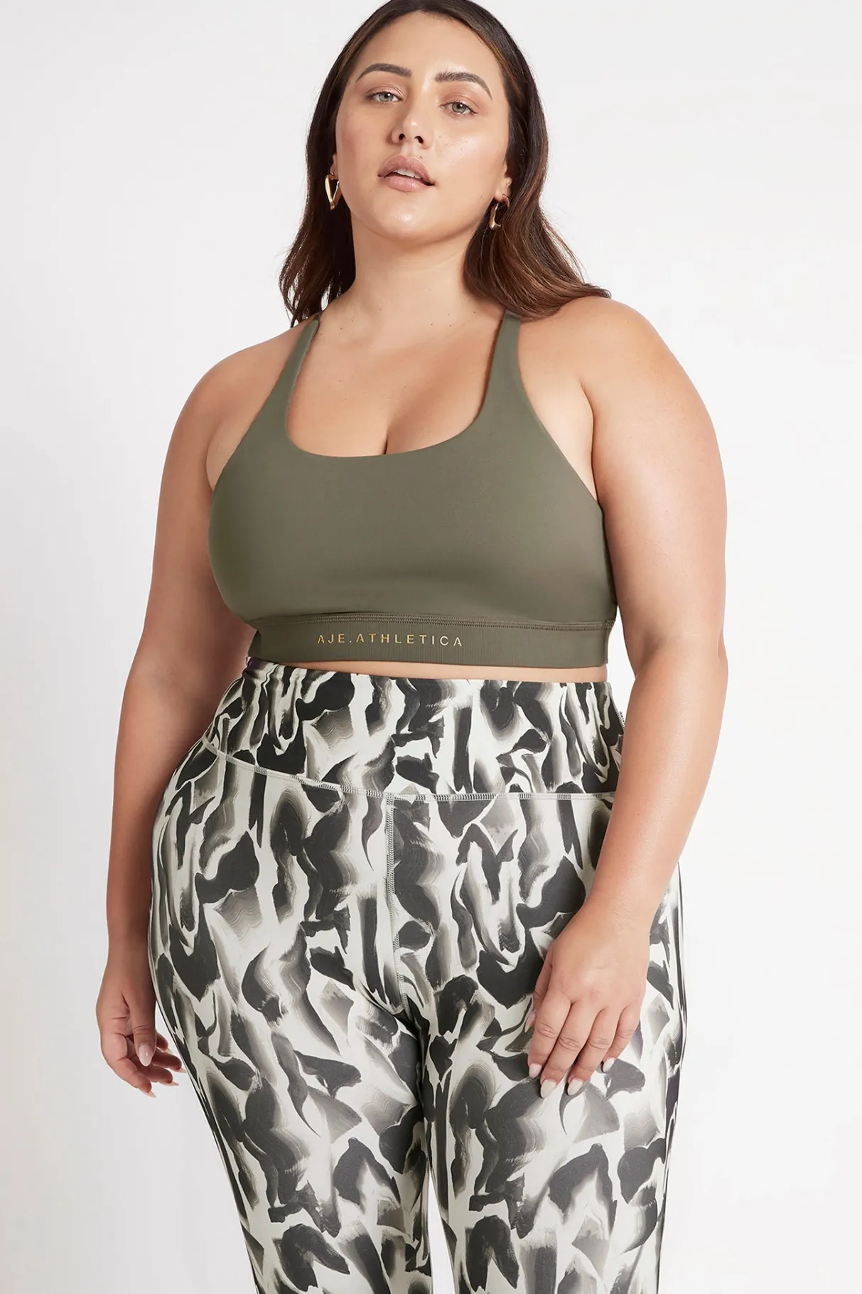 adjustable_strap_ribbed_cross_back_sports_bra__11.webp Hot Aje ATHLETICA Adjustable Strap Ribbed Cross Back Sports Bra 322 Forest Green