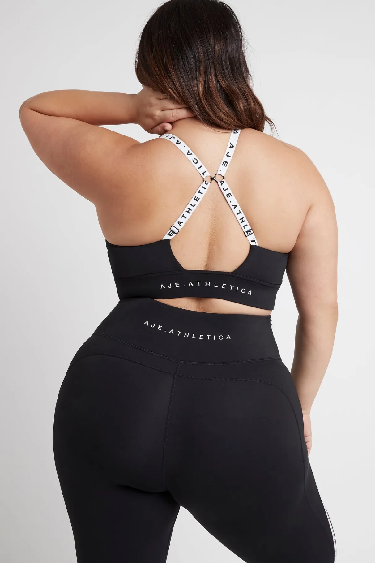 adjustable_strap_sports_bra__14-2.webp Fashion Aje ATHLETICA Adjustable Strap Sports Bra 308 Black/White
