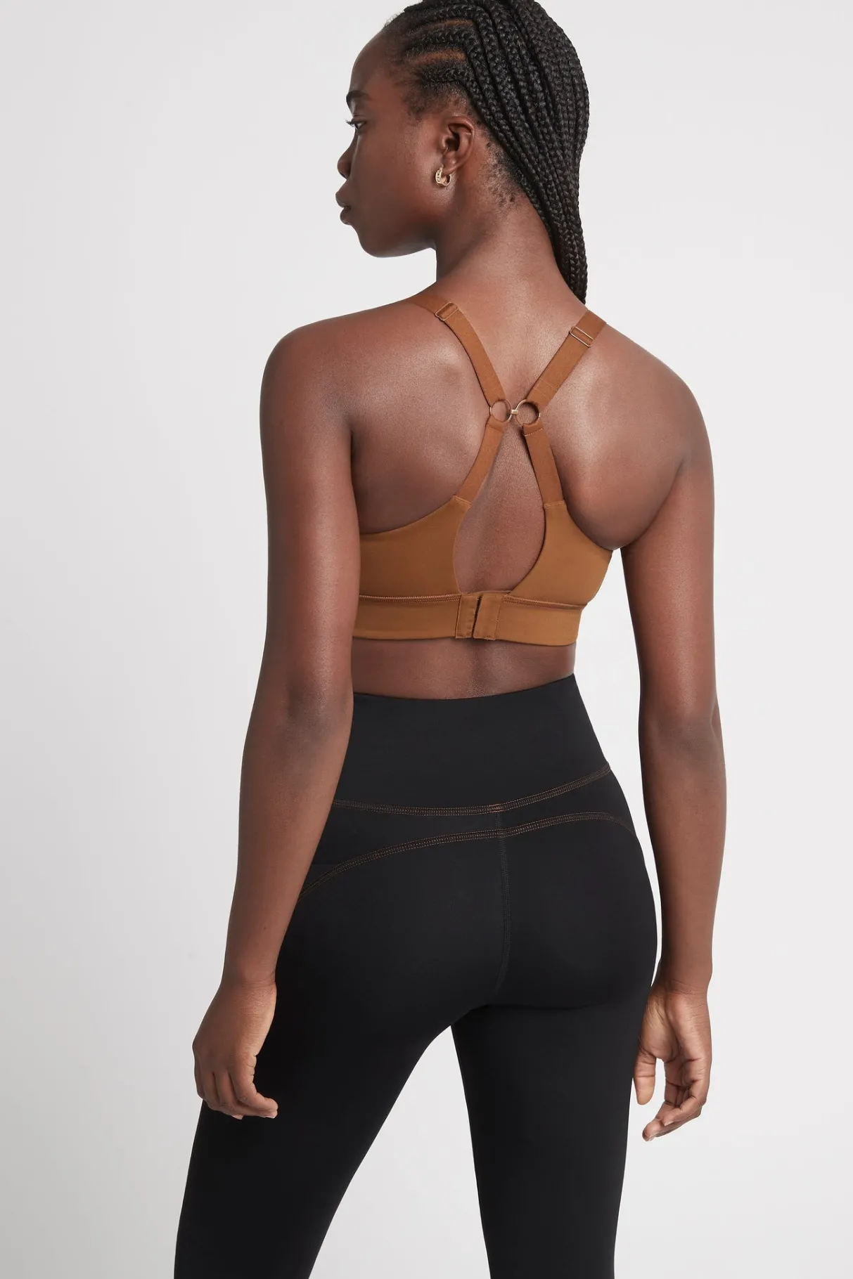 adjustable_strap_sports_bra__2-1.webp Cheap Aje ATHLETICA Adjustable Strap Sports Bra 321 Coffee/Gold