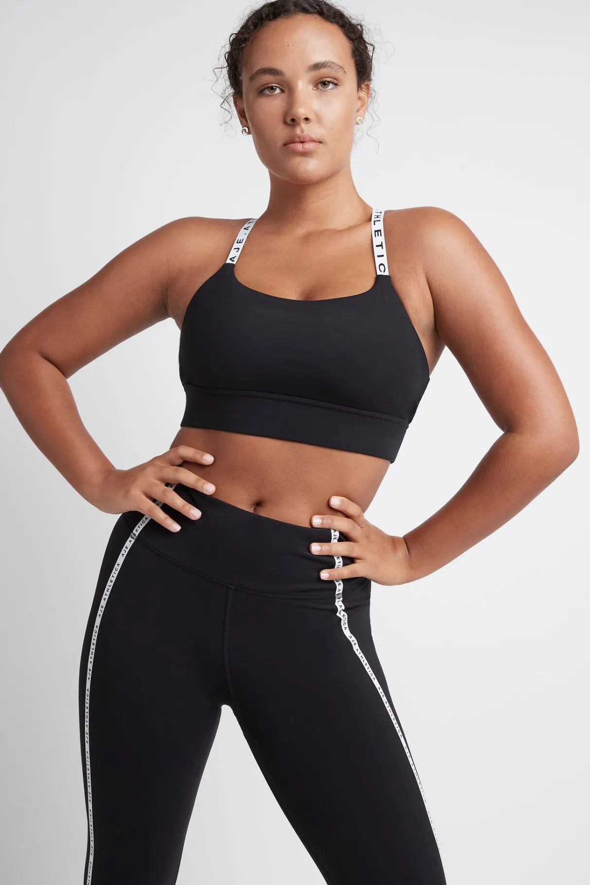 adjustable_strap_sports_bra__7-2.webp Fashion Aje ATHLETICA Adjustable Strap Sports Bra 308 Black/White