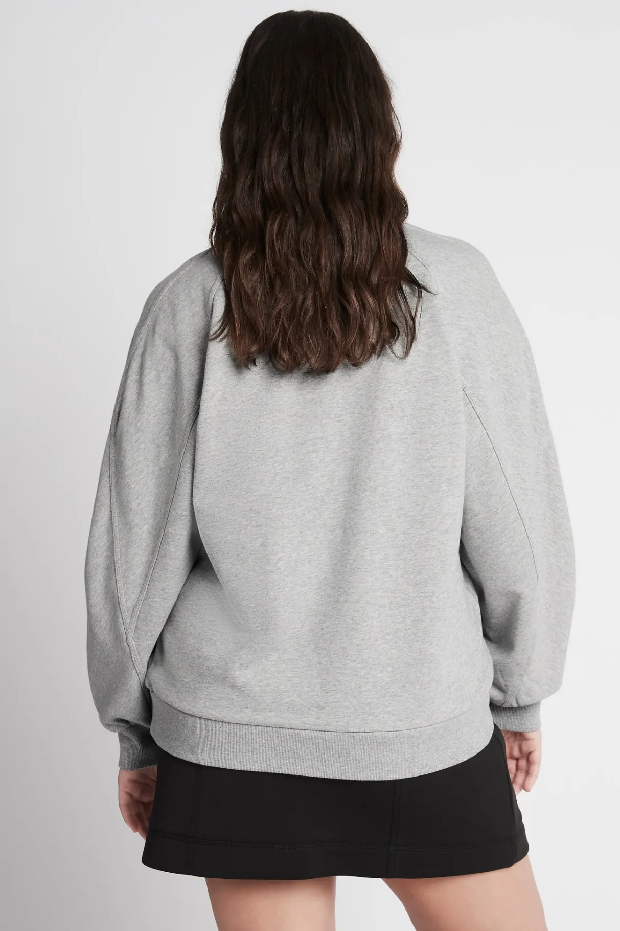 all_rounder_logo_crew_jumper__10.webp Flash Sale Aje ATHLETICA All Rounder Logo Crew Jumper 410 Grey Marle