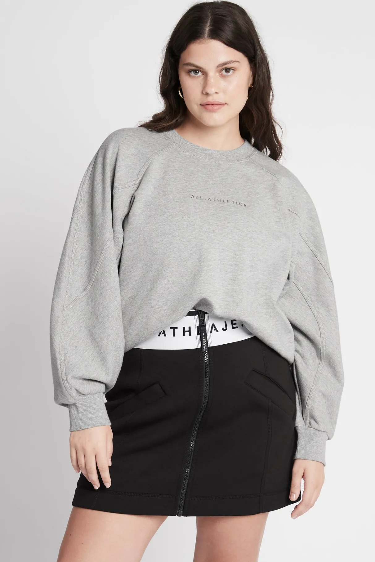 all_rounder_logo_crew_jumper__6.webp Flash Sale Aje ATHLETICA All Rounder Logo Crew Jumper 410 Grey Marle