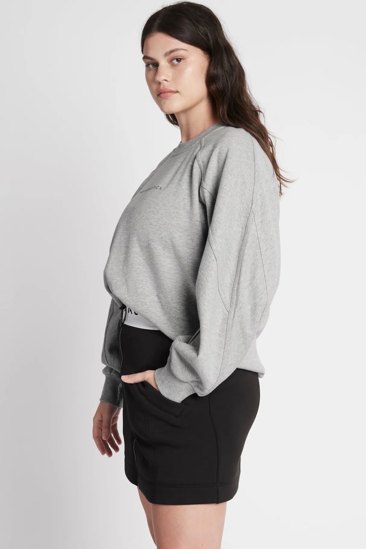 all_rounder_logo_crew_jumper__7.webp Flash Sale Aje ATHLETICA All Rounder Logo Crew Jumper 410 Grey Marle