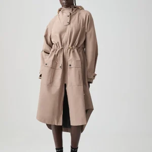 Store Aje ATHLETICA Anorak Spray Coat 766 Dune