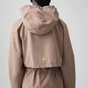 Store Aje ATHLETICA Anorak Spray Coat 766 Dune