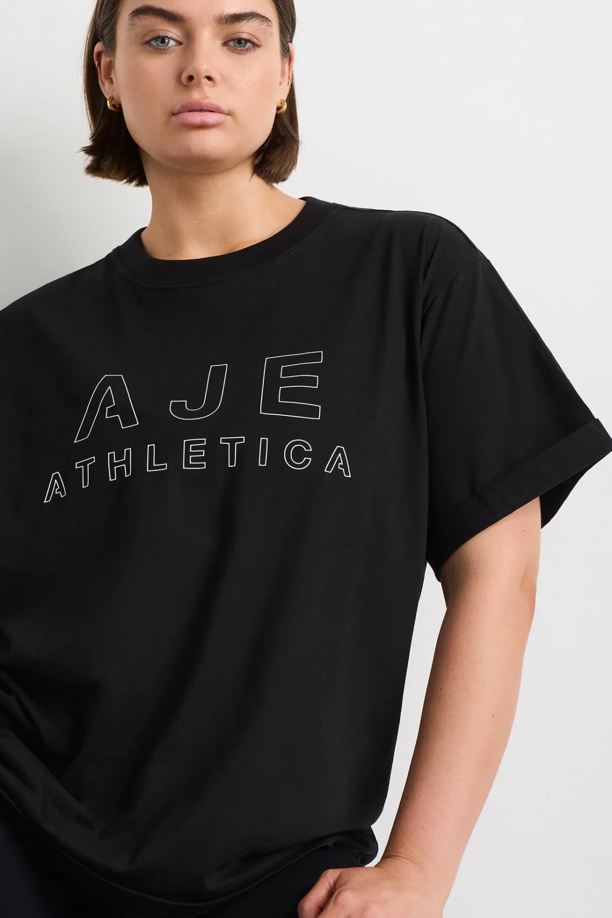 block_logo_boyfriend_tee__13.webp Fashion Aje ATHLETICA Block Logo Boyfriend Tee 102 Black/White