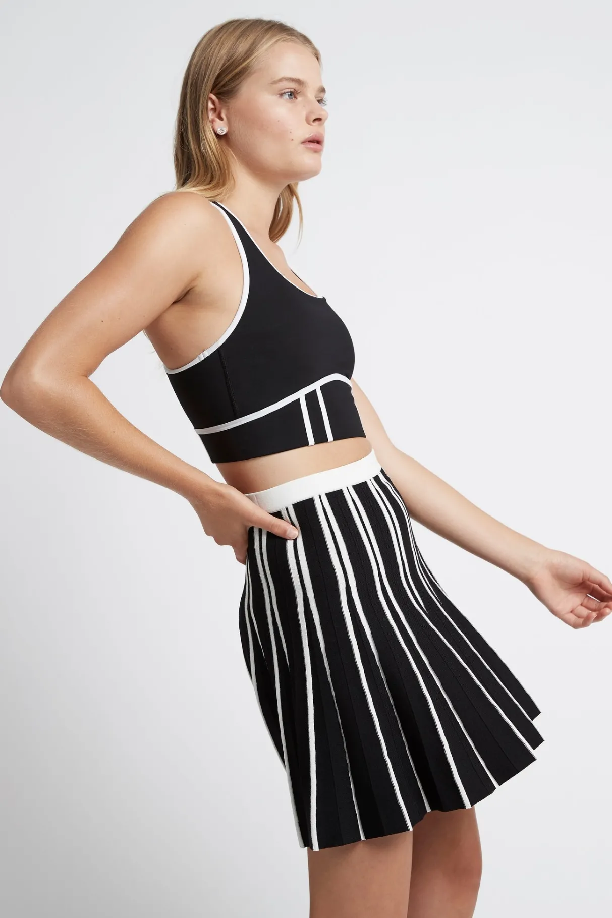 bonded_seam_training_sports_bra__3-1.webp Best Sale Aje ATHLETICA Bonded Seam Training Sports Bra 310 Black/White