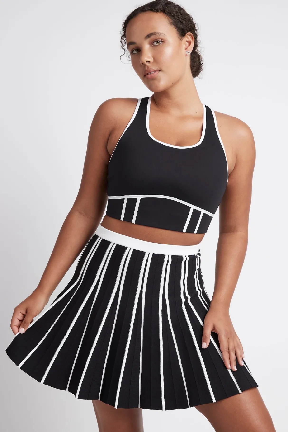 bonded_seam_training_sports_bra__6-1.webp Best Sale Aje ATHLETICA Bonded Seam Training Sports Bra 310 Black/White