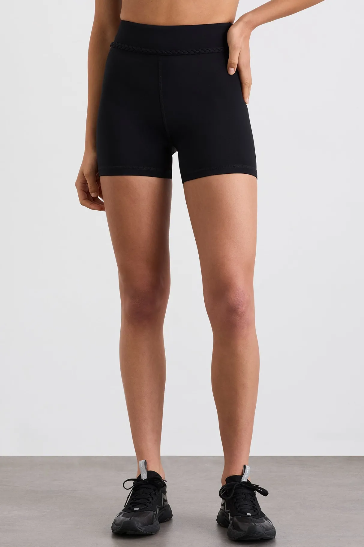 braided_shorts__3-2.webp Flash Sale Aje ATHLETICA Braided Shorts 630 Black