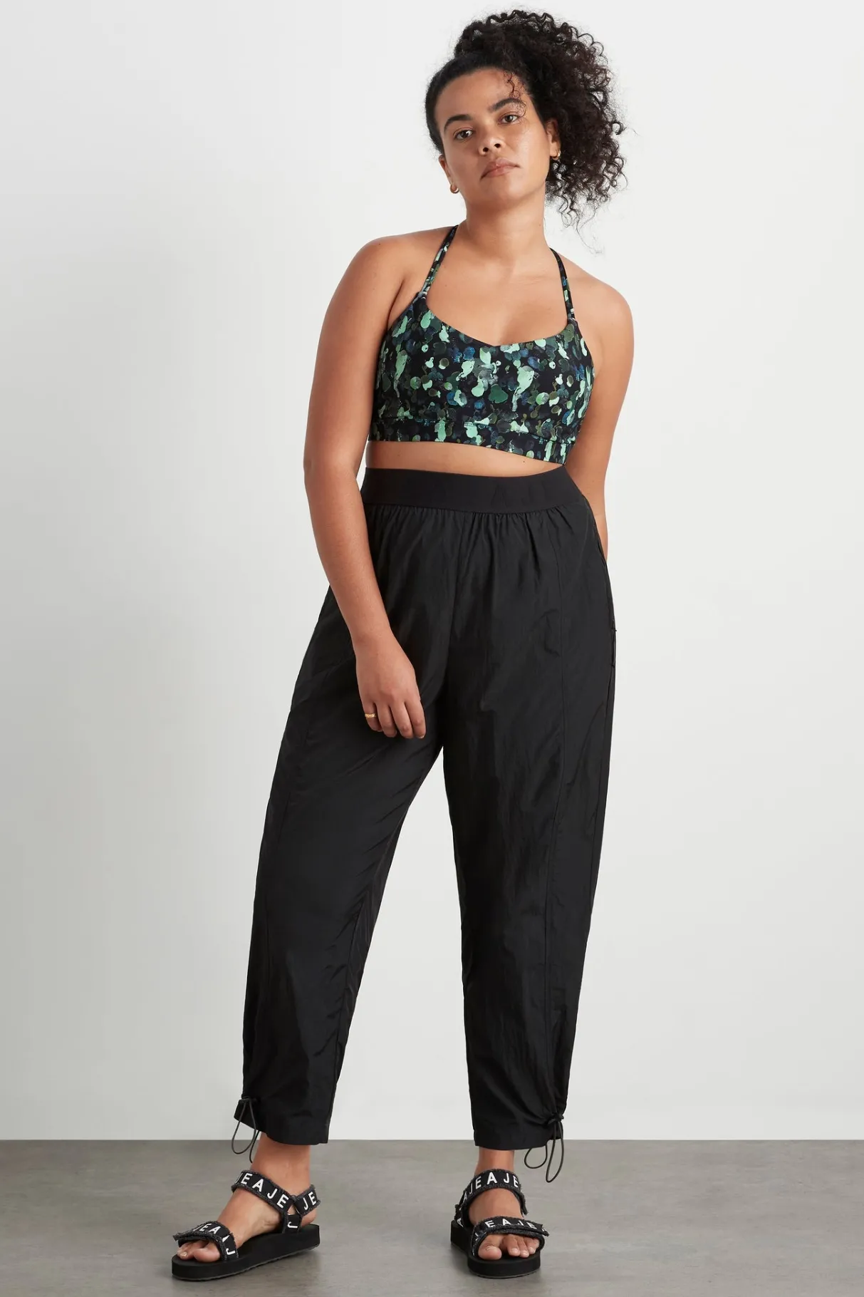 braided_strappy_sports_bra__12-1.webp Cheap Aje ATHLETICA Braided Strappy Sports Bra 334 Green Painted Freeform