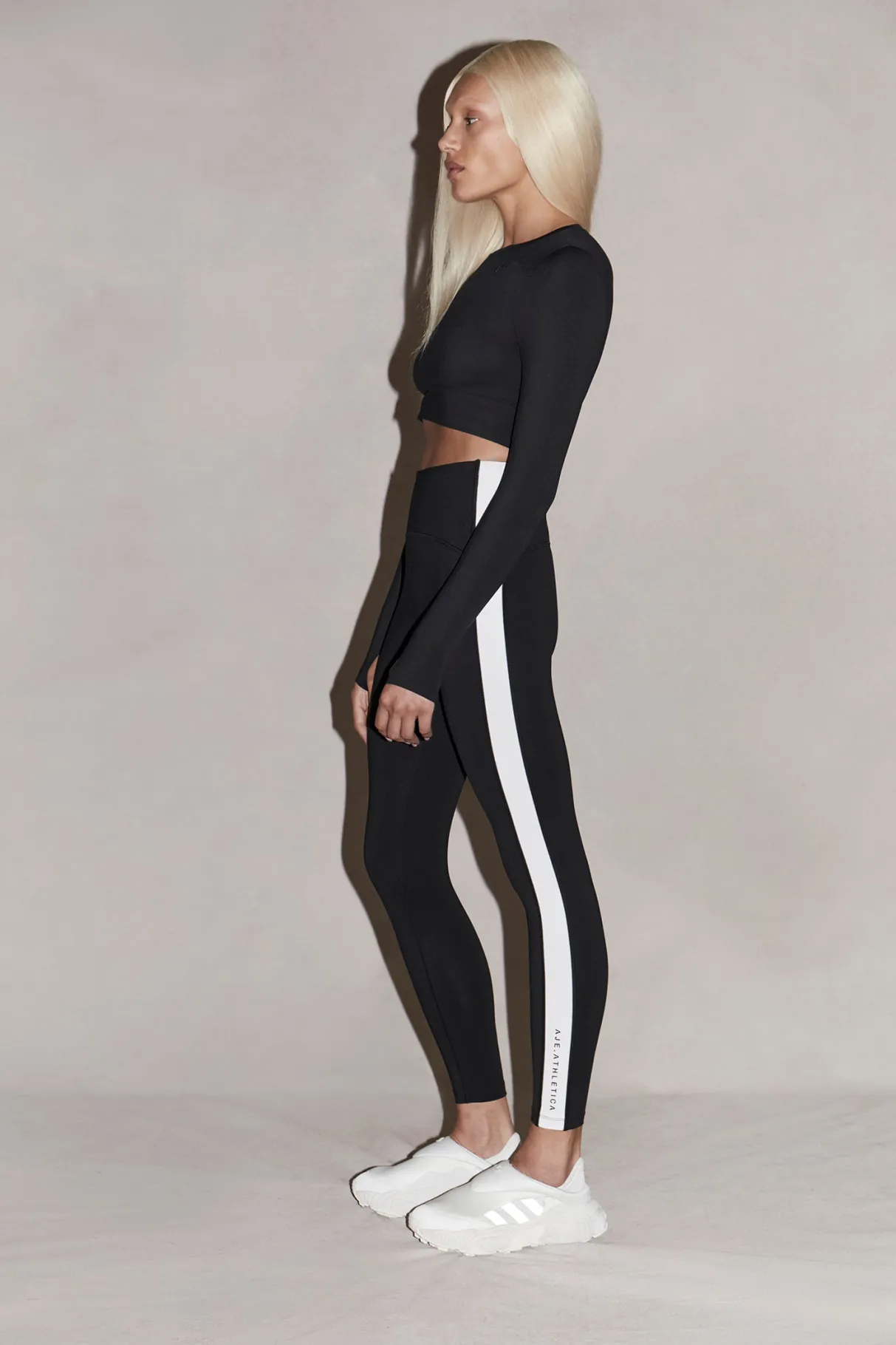 contrast_leggings__0.webp Online Aje ATHLETICA 7/8 Contrast Leggings 248 Black/White