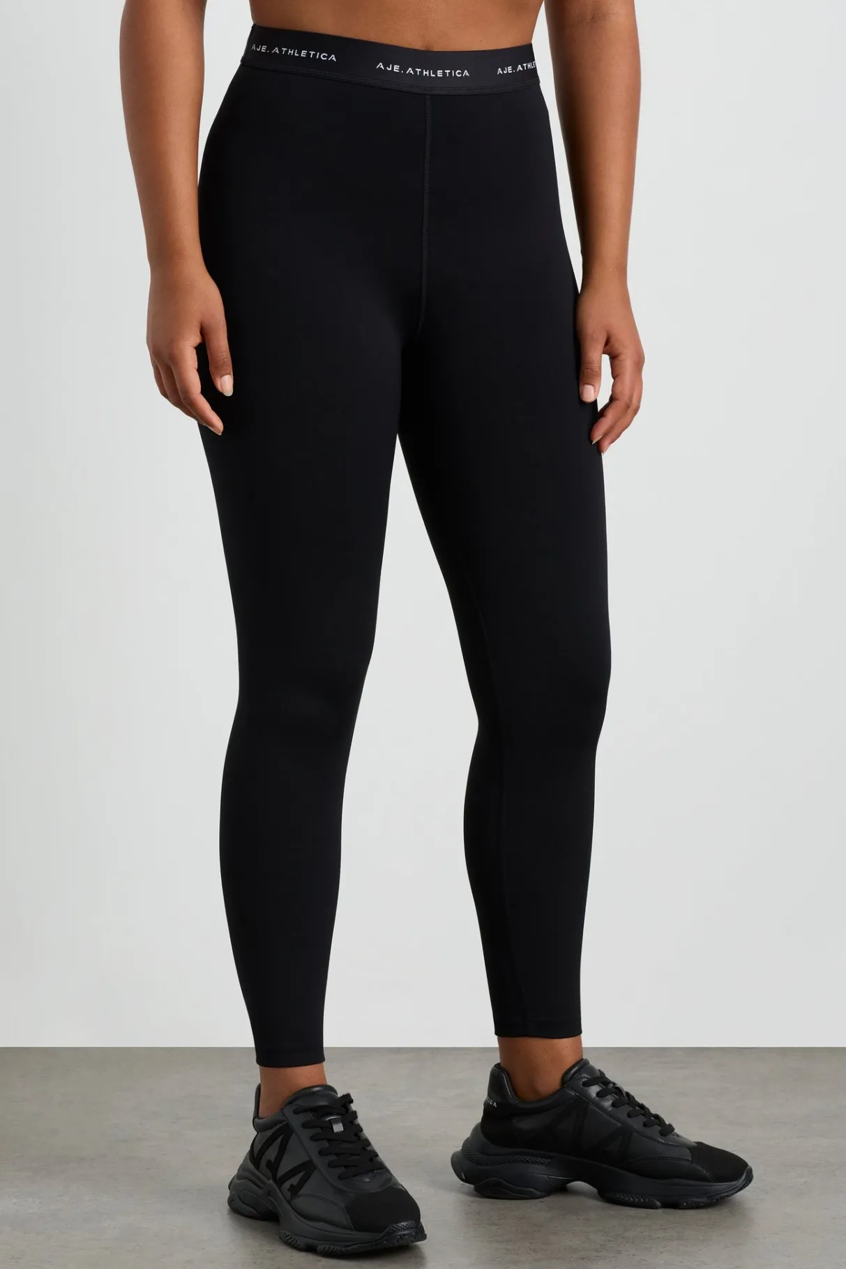 contrast_logo__legging__6.webp Clearance Aje ATHLETICA Contrast Logo 7/8 Legging 203 Black/White