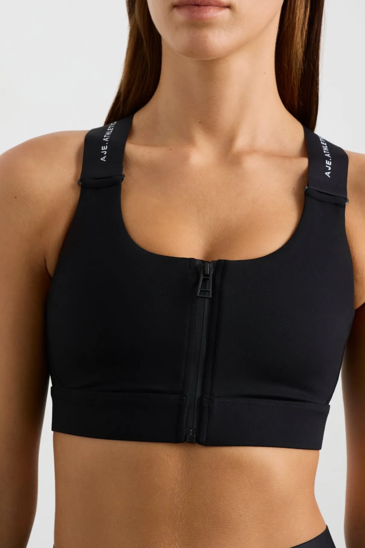 contrast_zip_sports_bra__3.webp Discount Aje ATHLETICA Contrast Zip Sports Bra 304 Black/White