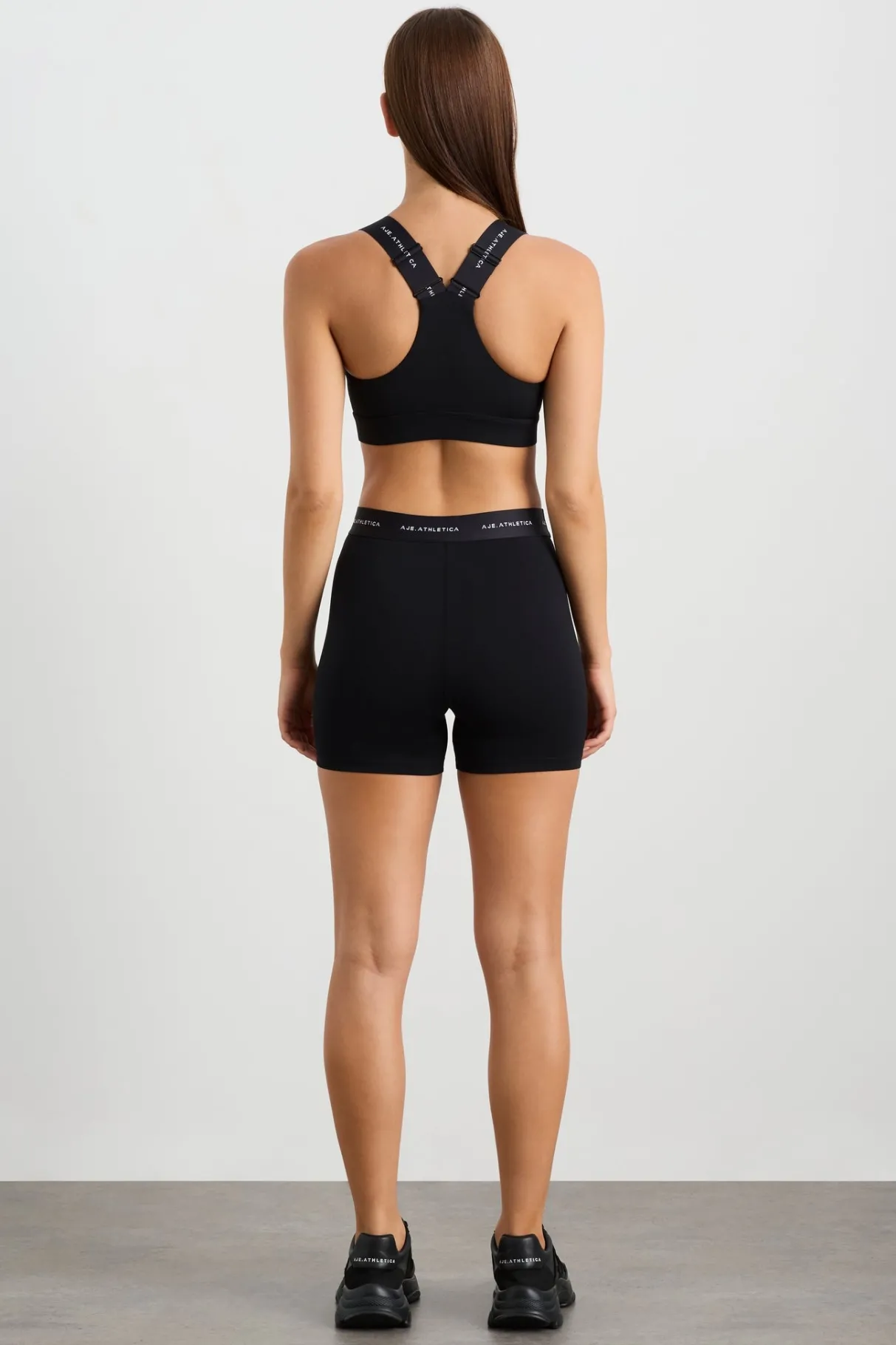 contrast_zip_sports_bra__4.webp Discount Aje ATHLETICA Contrast Zip Sports Bra 304 Black/White