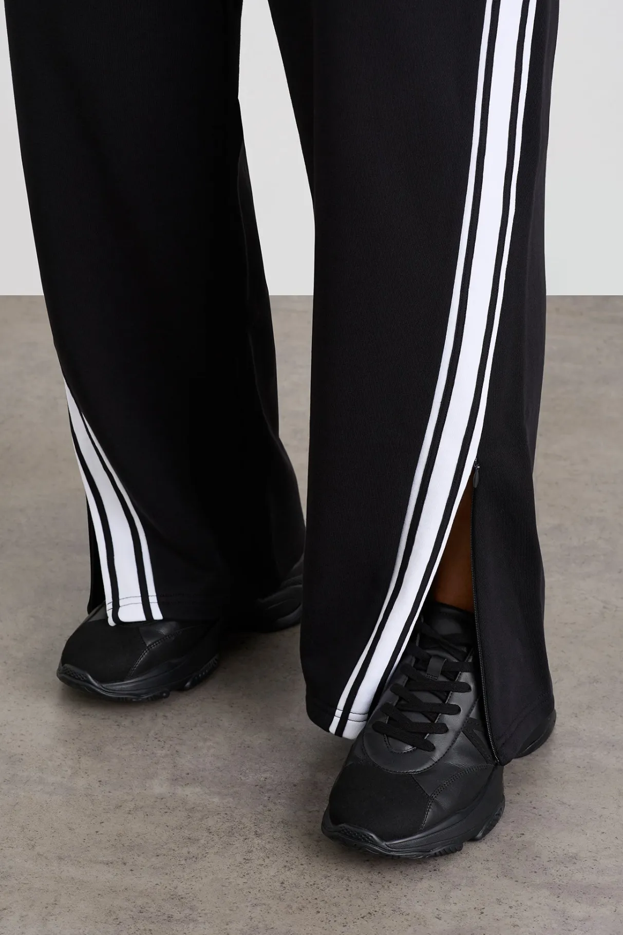 contrast_zip_trackpants__7.webp Store Aje ATHLETICA Contrast Zip Trackpants 504 Black