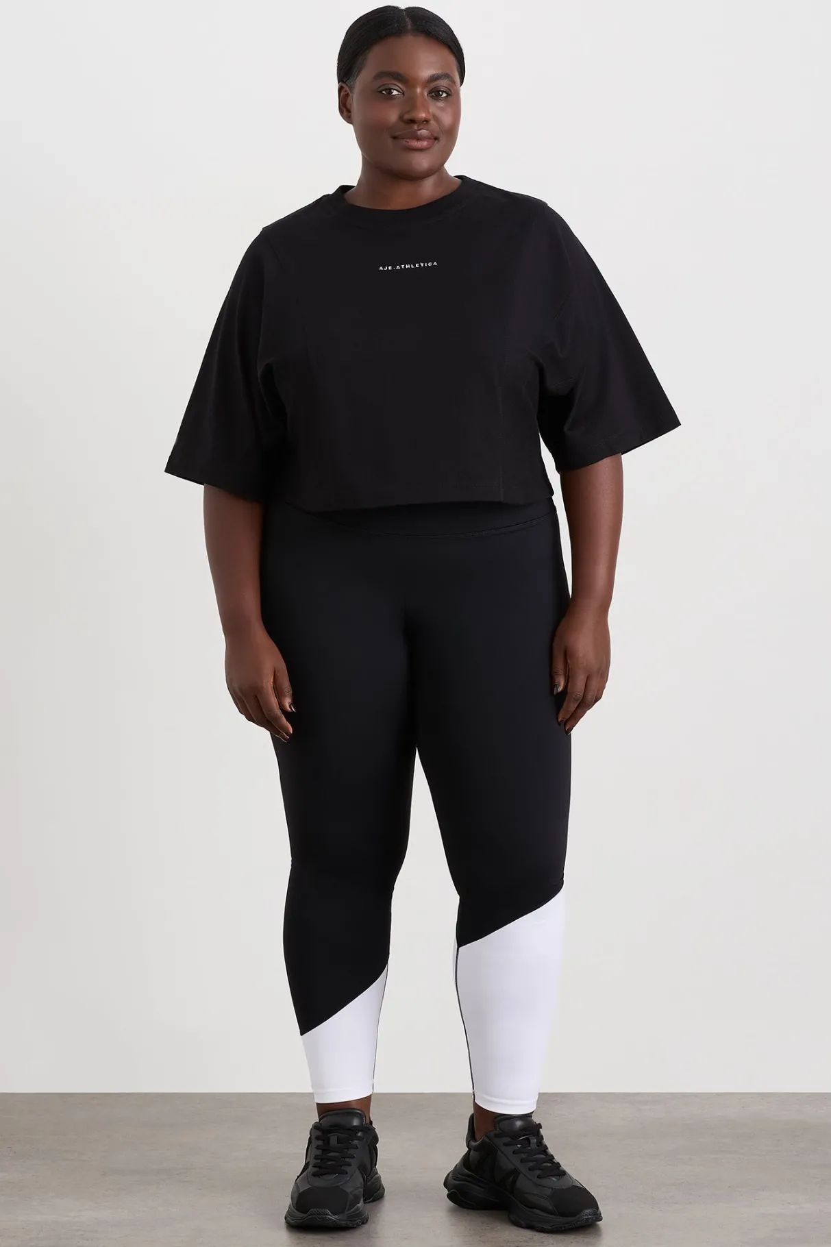 crop_panel_tee__10.webp Hot Aje ATHLETICA Crop Panel Tee 105 Black