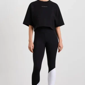 Hot Aje ATHLETICA Crop Panel Tee 105 Black