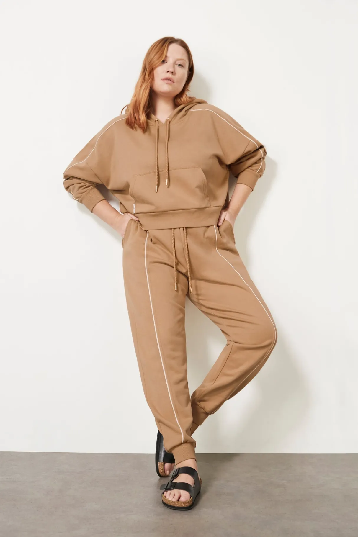 cropped_essential_contrast_piping_hoodie__16.webp Cheap Aje ATHLETICA Cropped Essential Contrast Piping Hoodie 405 Beige/Light Ivory