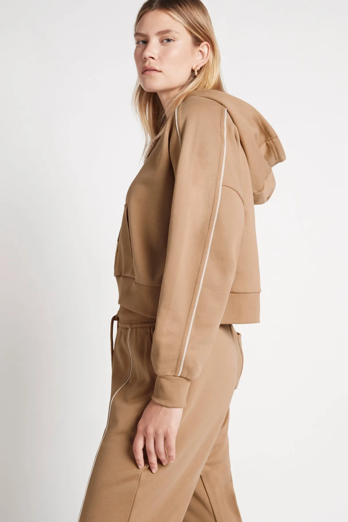 cropped_essential_contrast_piping_hoodie__7-1.webp Cheap Aje ATHLETICA Cropped Essential Contrast Piping Hoodie 405 Beige/Light Ivory
