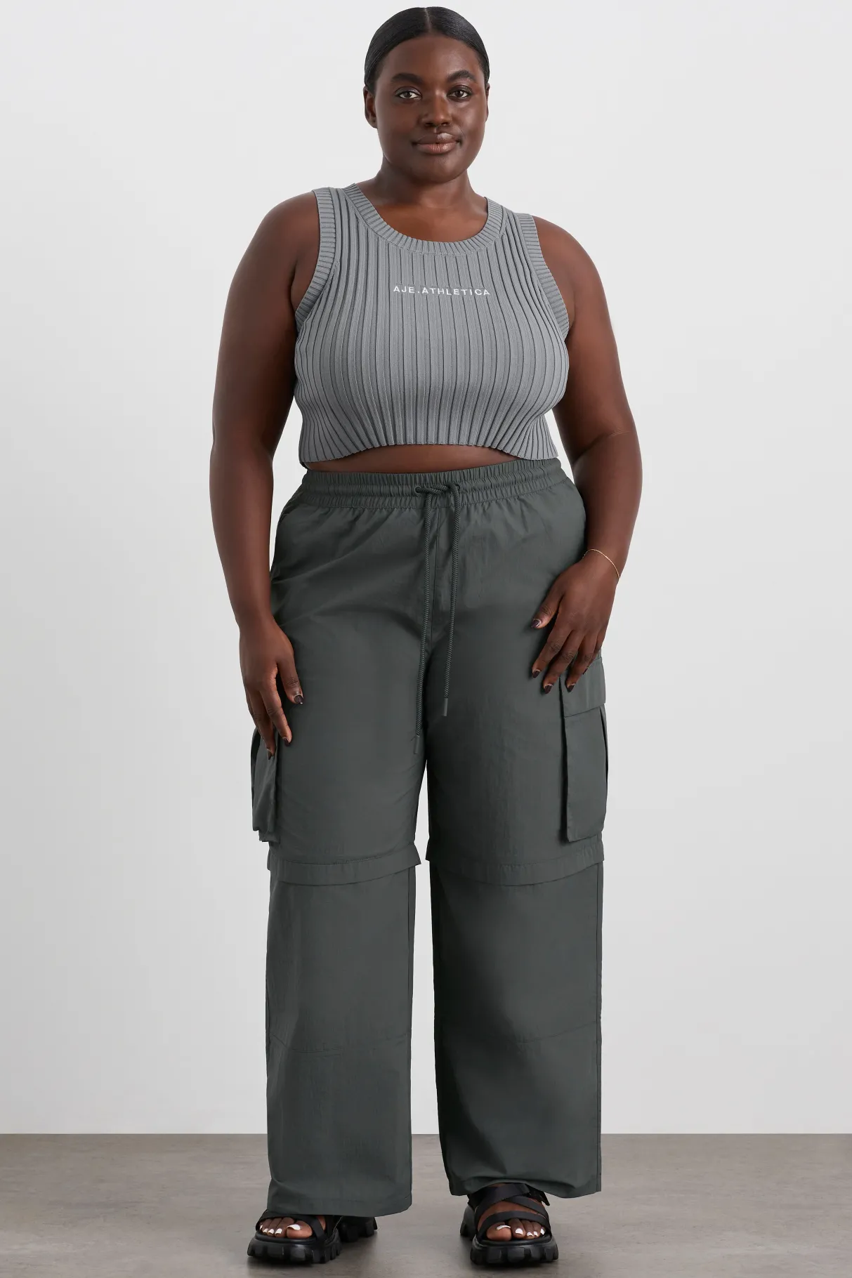cropped_knitted_logo_tank__10-2.webp Clearance Aje ATHLETICA Cropped Knitted Logo Tank 135 Slate Surge