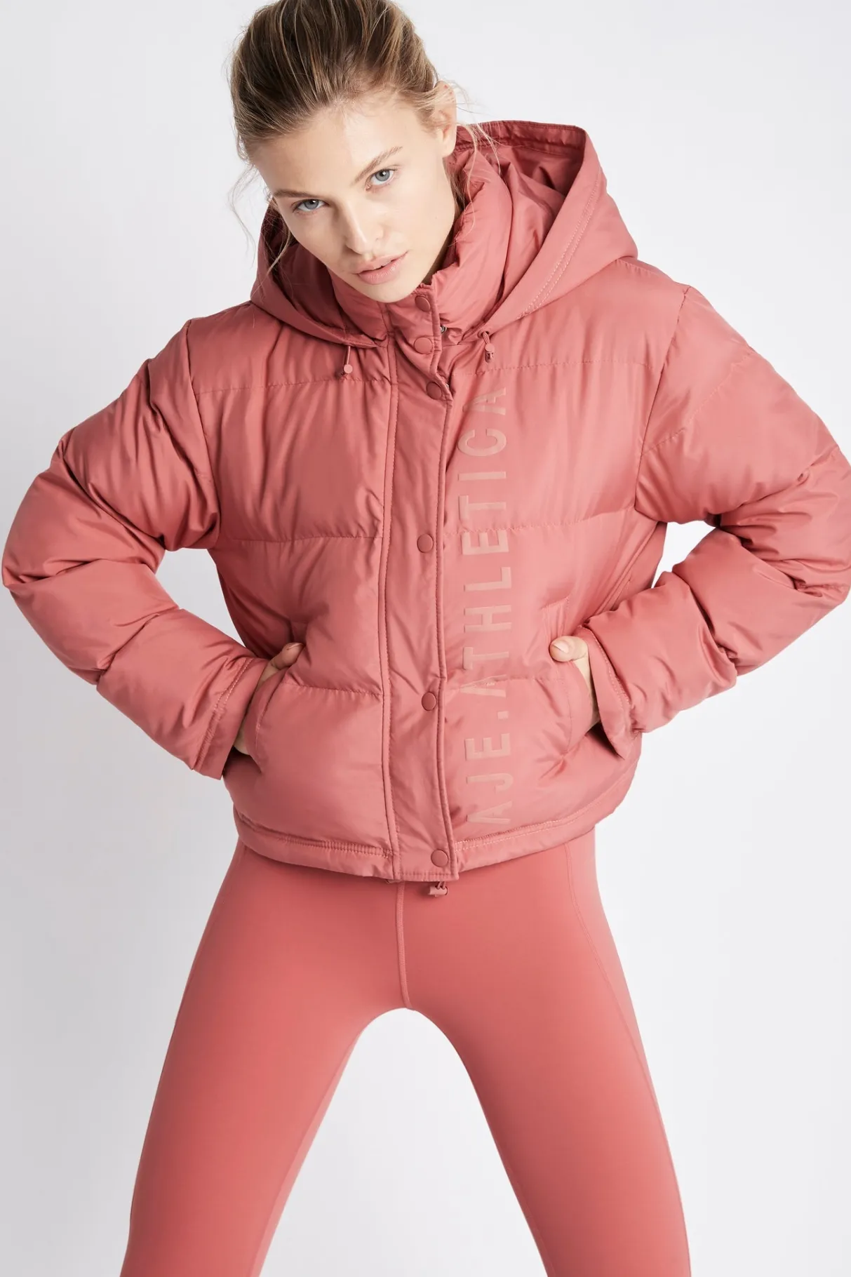 cropped_puffer_jacket__5.webp Hot Aje ATHLETICA Cropped Puffer Jacket 001 Dusty Rose