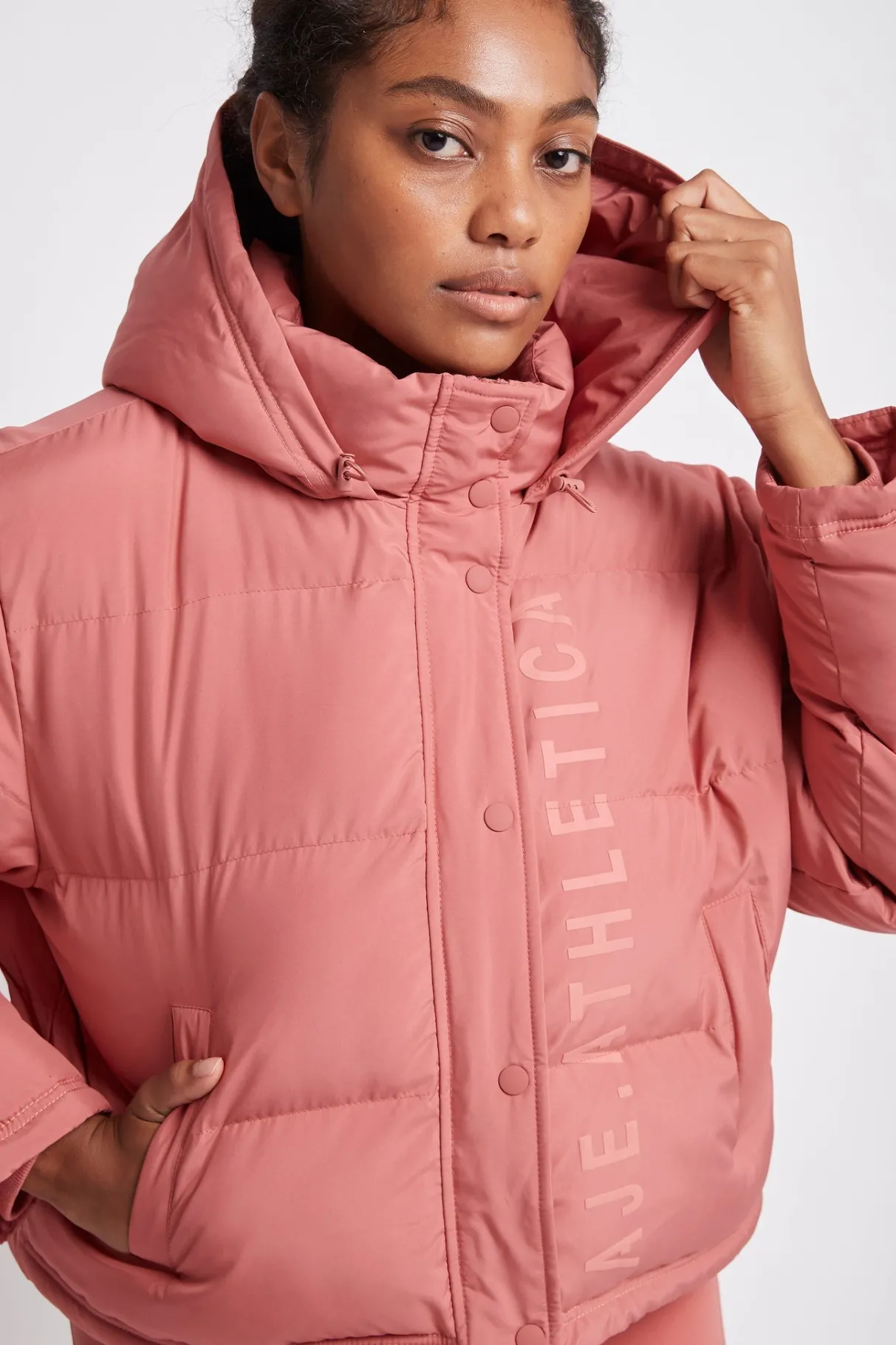 cropped_puffer_jacket__7.webp Hot Aje ATHLETICA Cropped Puffer Jacket 001 Dusty Rose