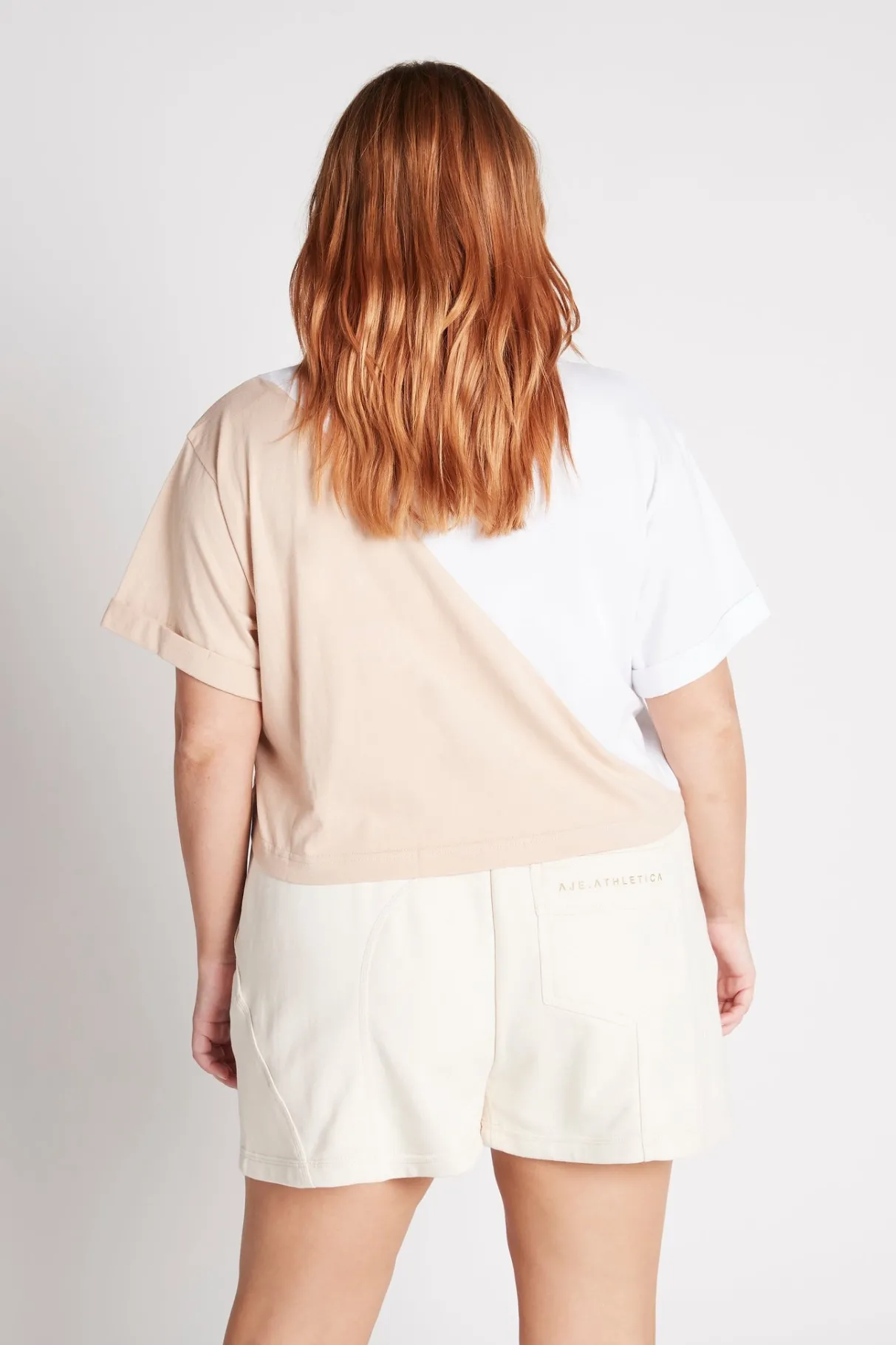 cropped_signature_logo_tshirt__14.webp Cheap Aje ATHLETICA Cropped Signature Logo T-Shirt 105 White/Sand