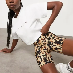 Best Aje ATHLETICA Cropped Signature Logo T-Shirt 105 White/Multi