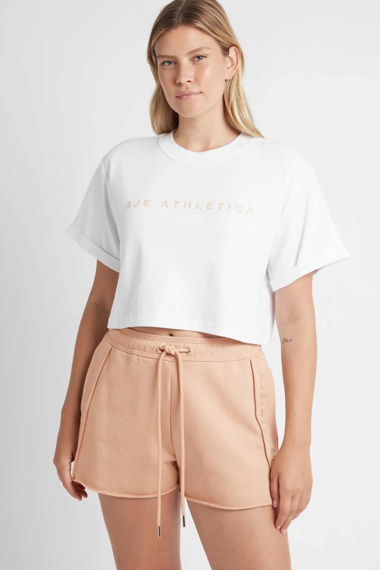 cropped_signature_logo_tshirt__6-3.webp New Aje ATHLETICA Cropped Signature Logo T-Shirt 104 White/Sand