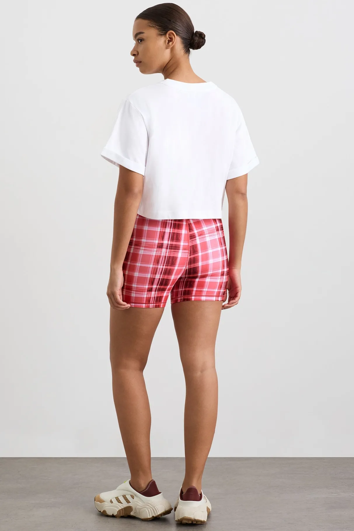 cropped_tee__10.webp Flash Sale Aje ATHLETICA Cropped Tee 105 White Blurred Pink Check