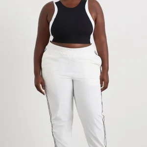 Outlet Aje ATHLETICA Cross Back Crop Top 311 Black