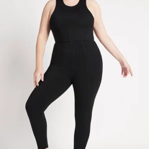 Hot Aje ATHLETICA Cross Back Crop Top 316 Black