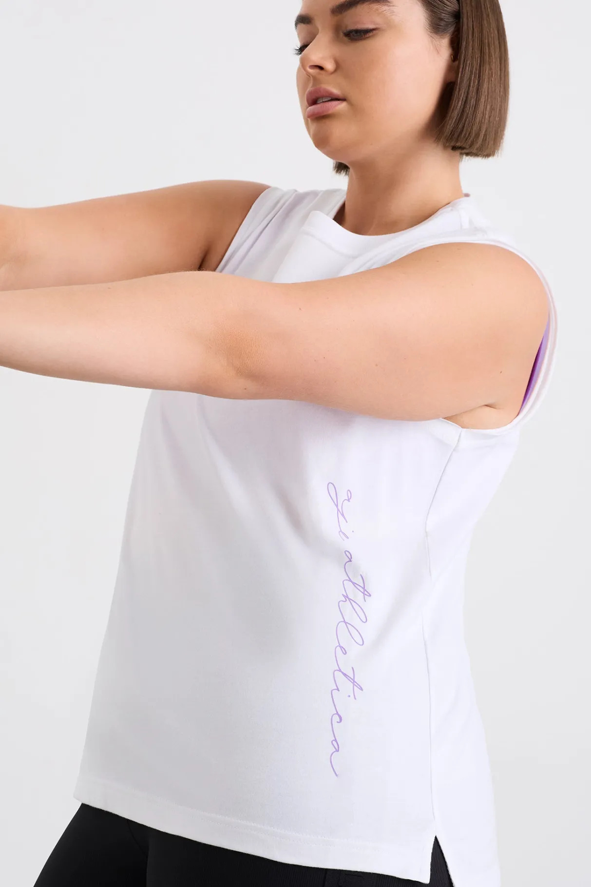 cursive_logo_longline_tank__9.webp Online Aje ATHLETICA Cursive Logo Longline Tank 101 White Ultra Violet
