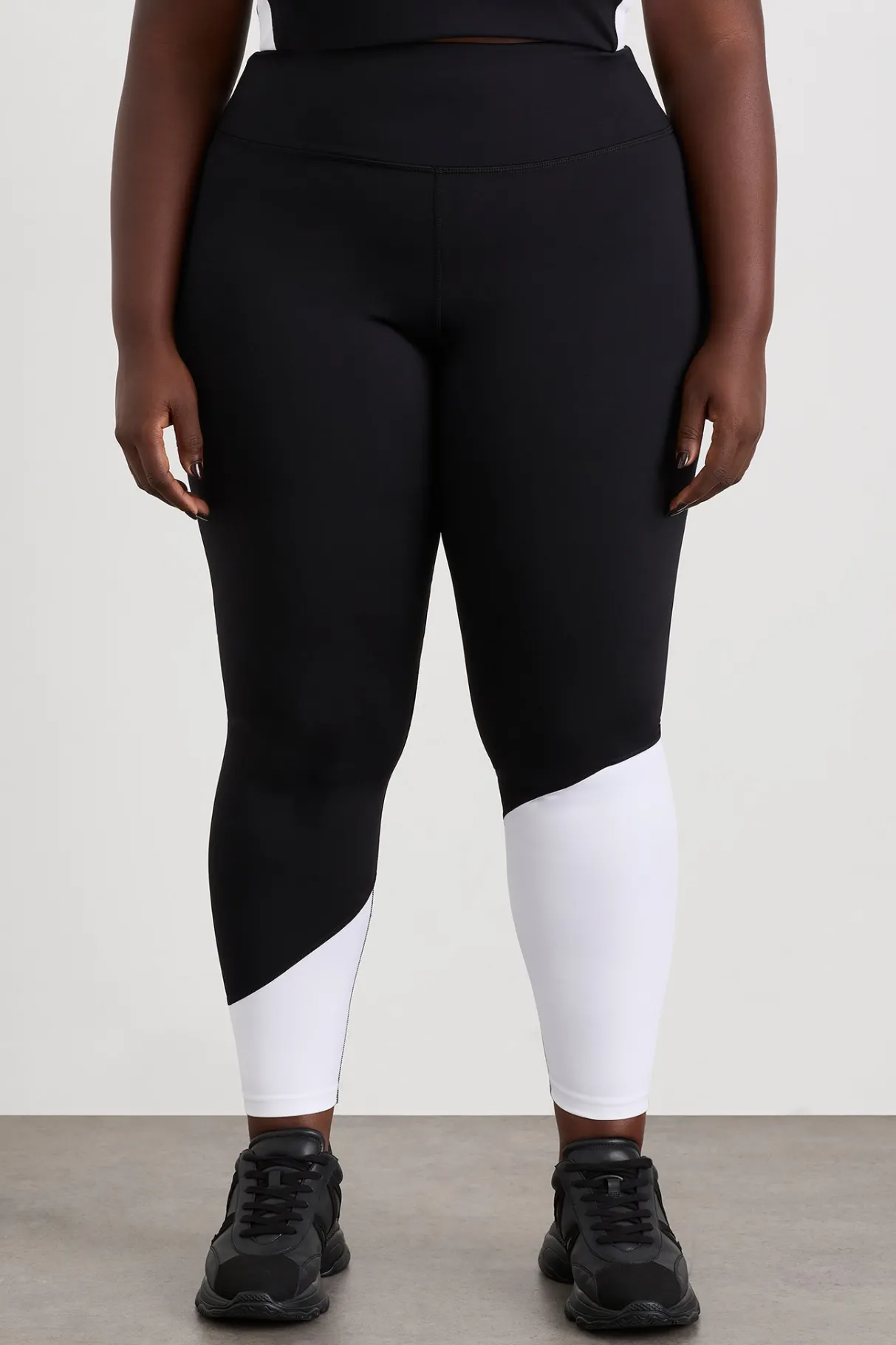curved_panel_full_length_legging__10.webp Discount Aje ATHLETICA Curved Panel Full Length Legging 226 White/Black