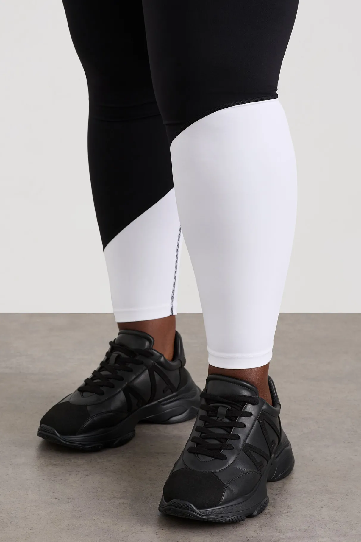curved_panel_full_length_legging__11.webp Discount Aje ATHLETICA Curved Panel Full Length Legging 226 White/Black