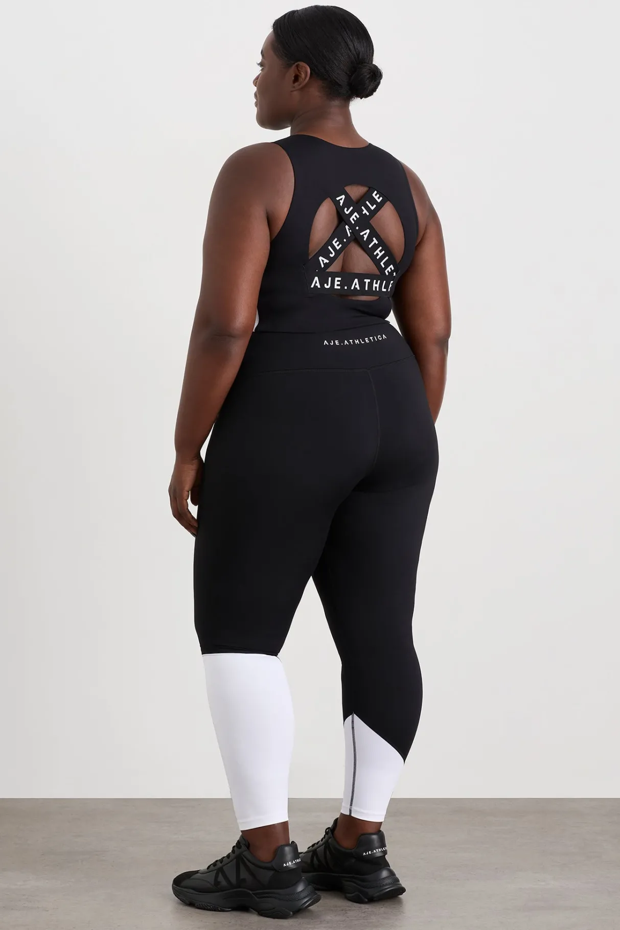 curved_panel_full_length_legging__12.webp Discount Aje ATHLETICA Curved Panel Full Length Legging 226 White/Black