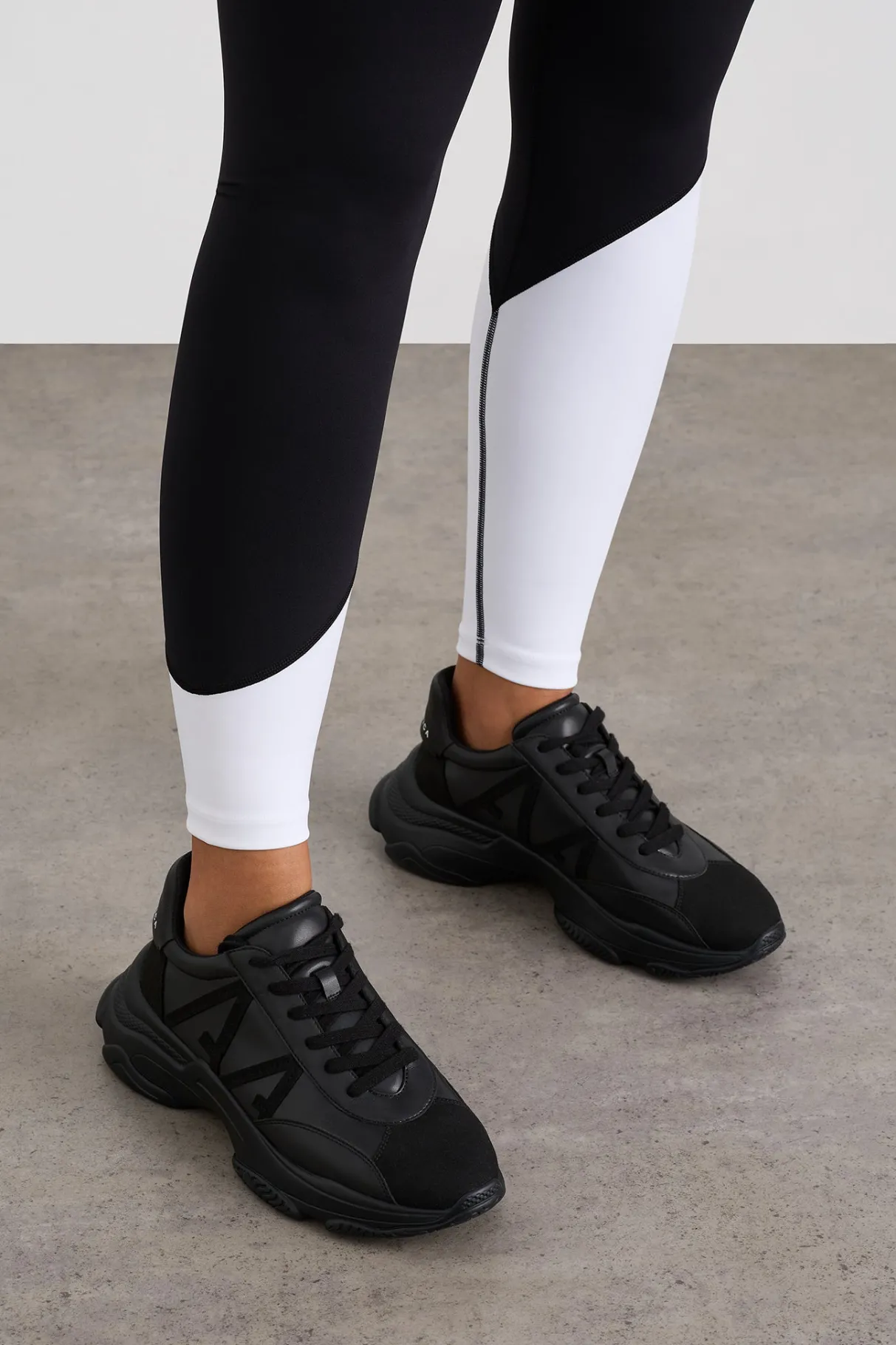 curved_panel_full_length_legging__7.webp Discount Aje ATHLETICA Curved Panel Full Length Legging 226 White/Black