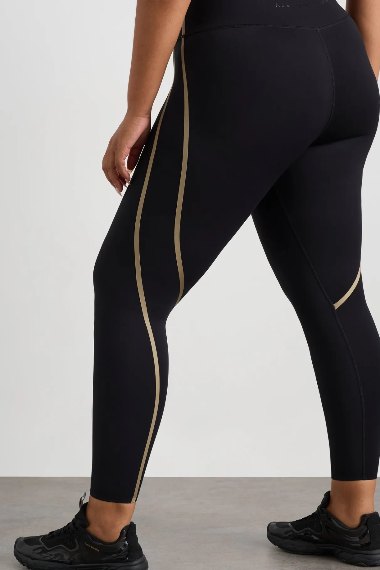 curved_seam__legging__14.webp Cheap Aje ATHLETICA Curved Seam 7/8 Legging 241 Black Soft Khaki
