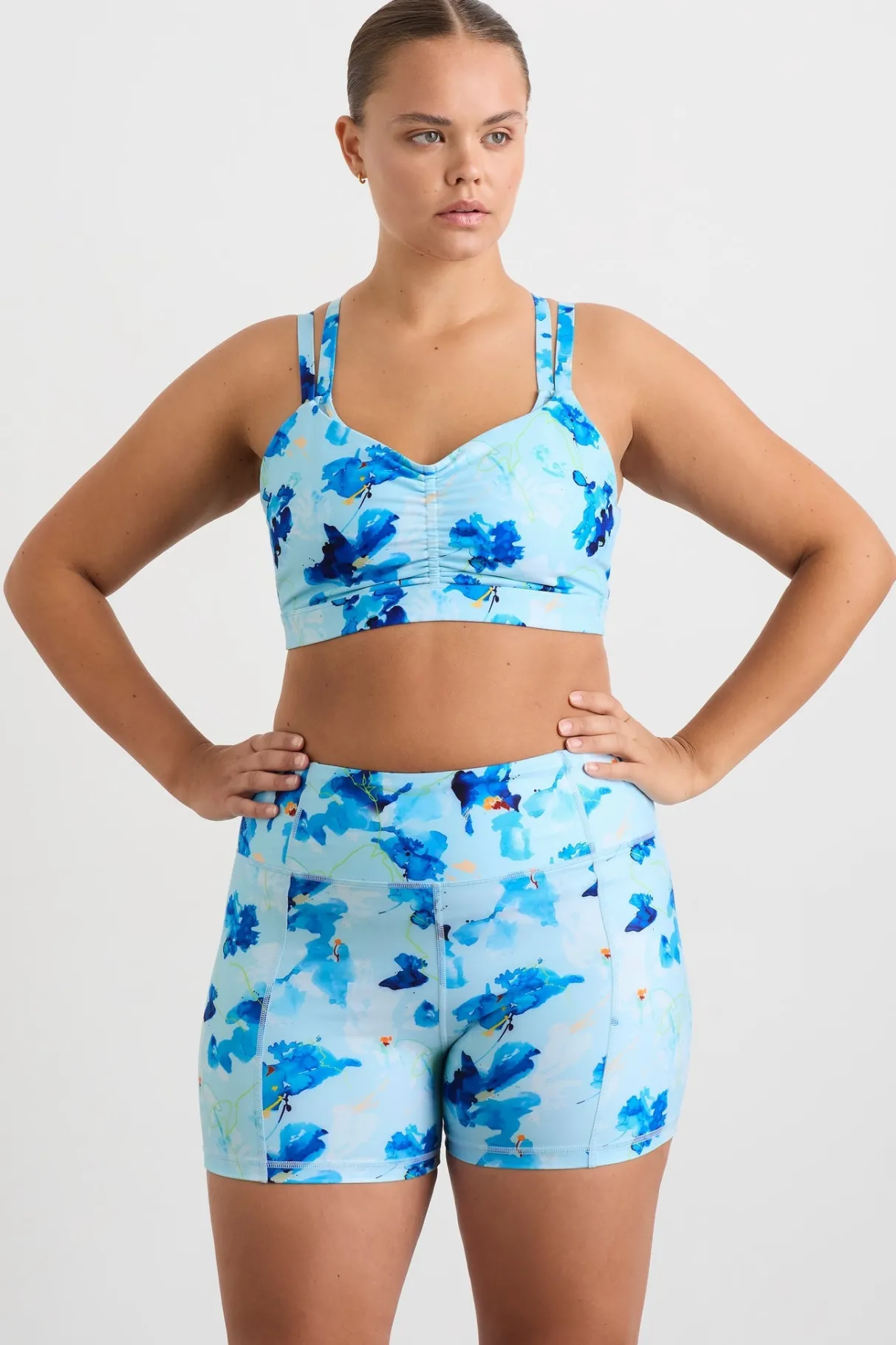 double_layer_crossback_bra__12-1.webp Clearance Aje ATHLETICA Double Layer Crossback Bra 350 Expressive Floral