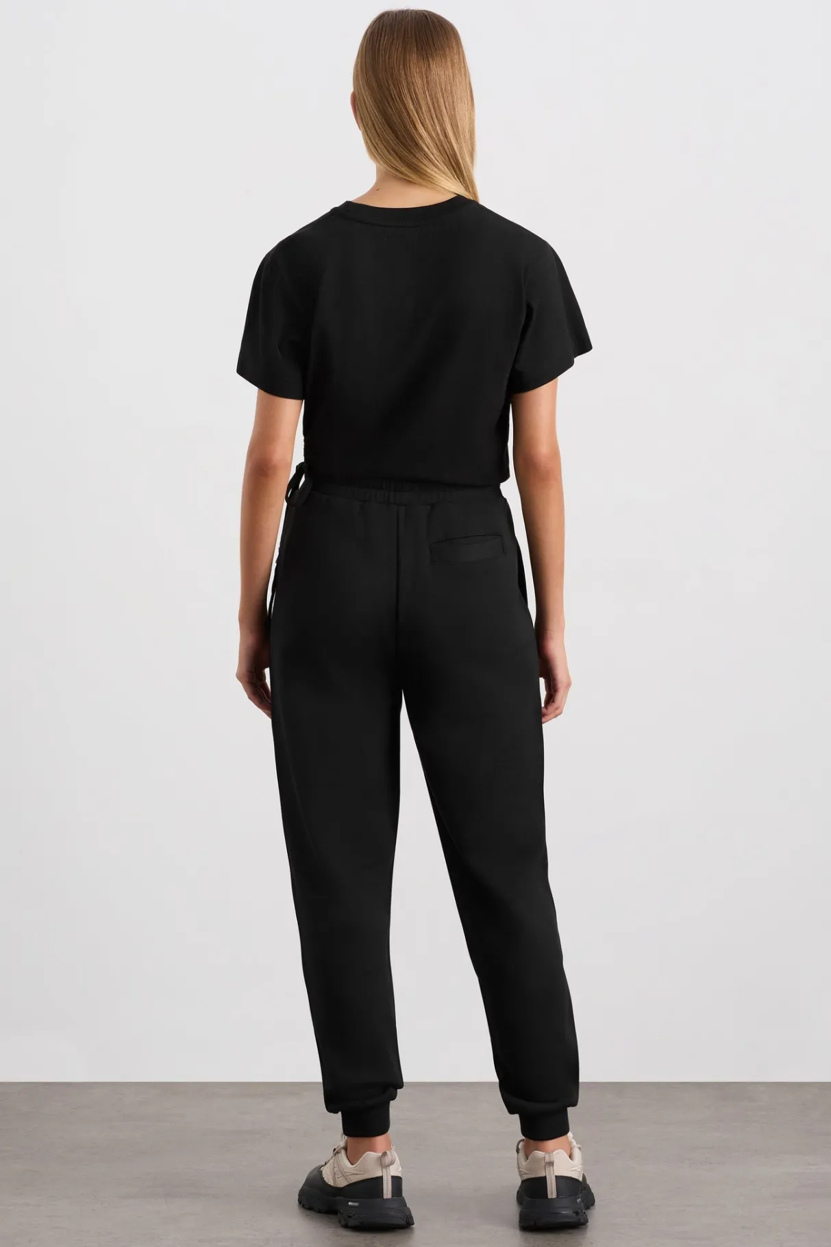 drawcord_cut_out_crop__4.webp Cheap Aje ATHLETICA Drawcord Cut Out Crop 161 Black