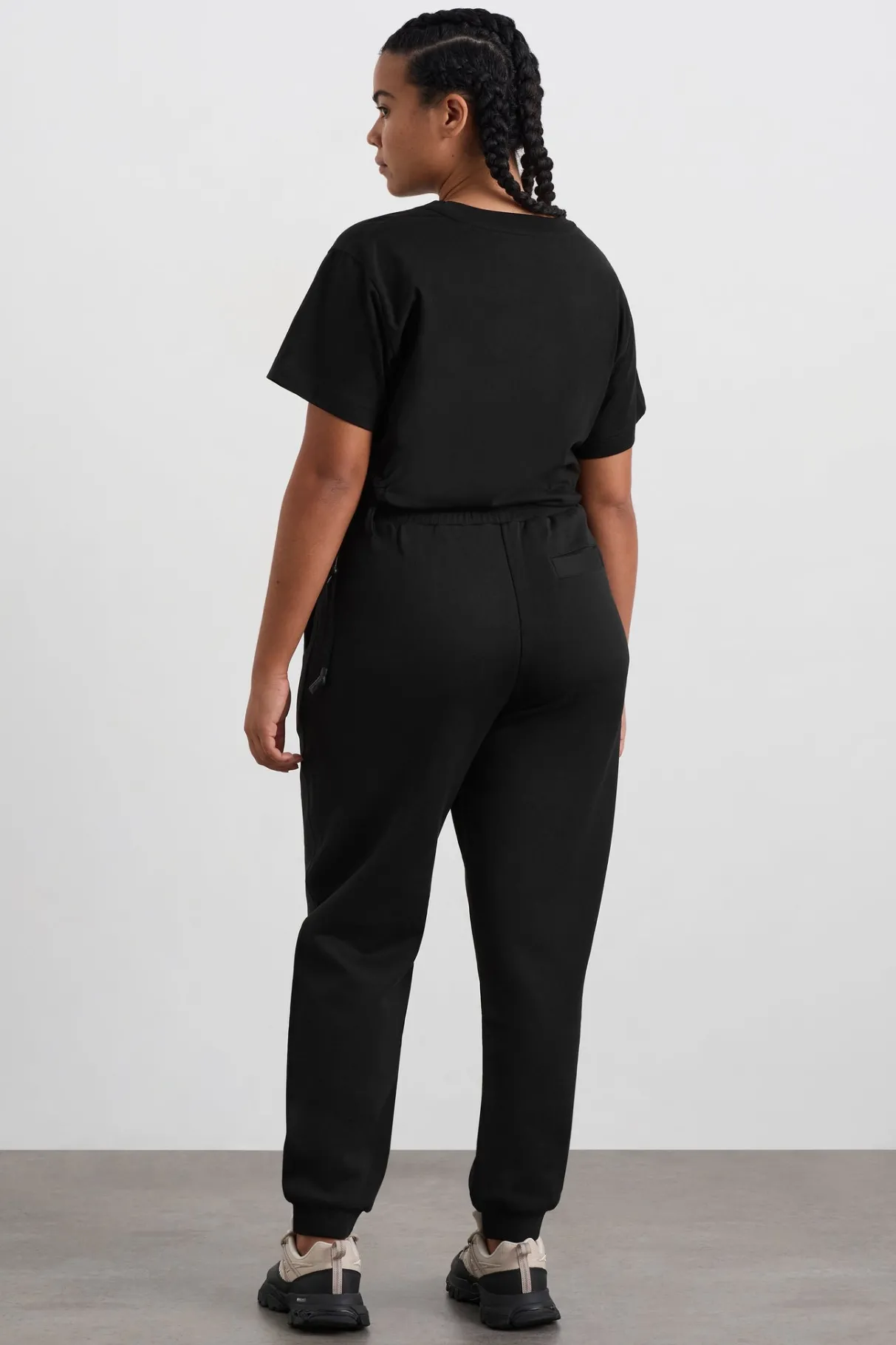 drawcord_cut_out_crop__8.webp Cheap Aje ATHLETICA Drawcord Cut Out Crop 161 Black