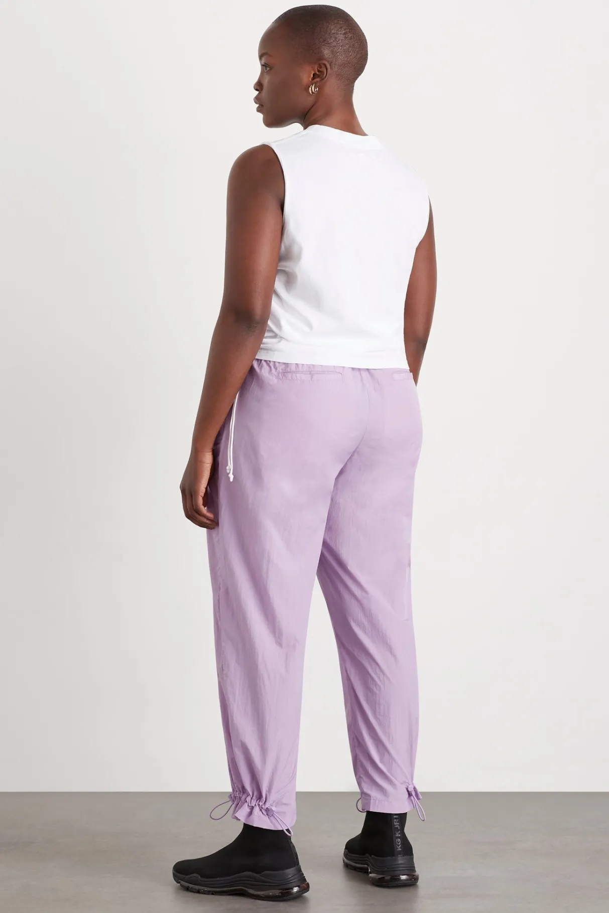 drawcord_tank__10-2.webp Cheap Aje ATHLETICA Drawcord Tank 131 White/Lavender