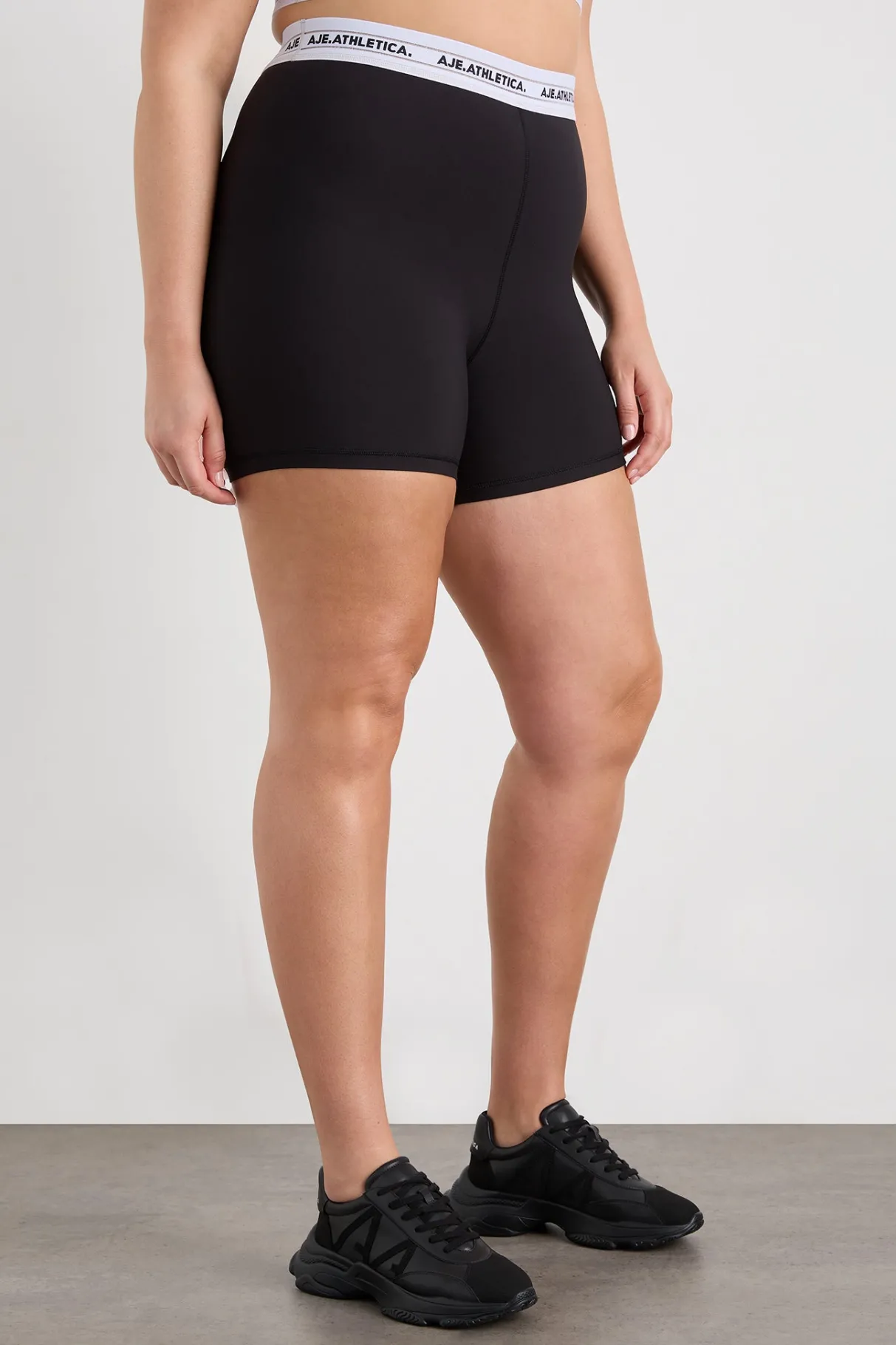 elastic_logo_bike_shorts__9.webp Outlet Aje ATHLETICA Elastic Logo Bike Shorts 601 Black