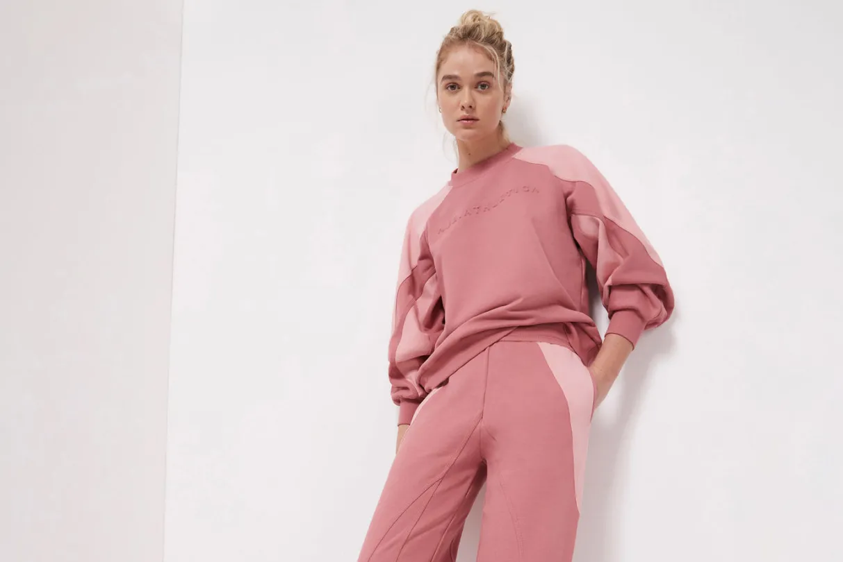 embossed_signature_logo_crew_jumper__16.webp Best Aje ATHLETICA Embossed Signature Logo Crew Jumper 410 Rose Pink/Rose Quartz