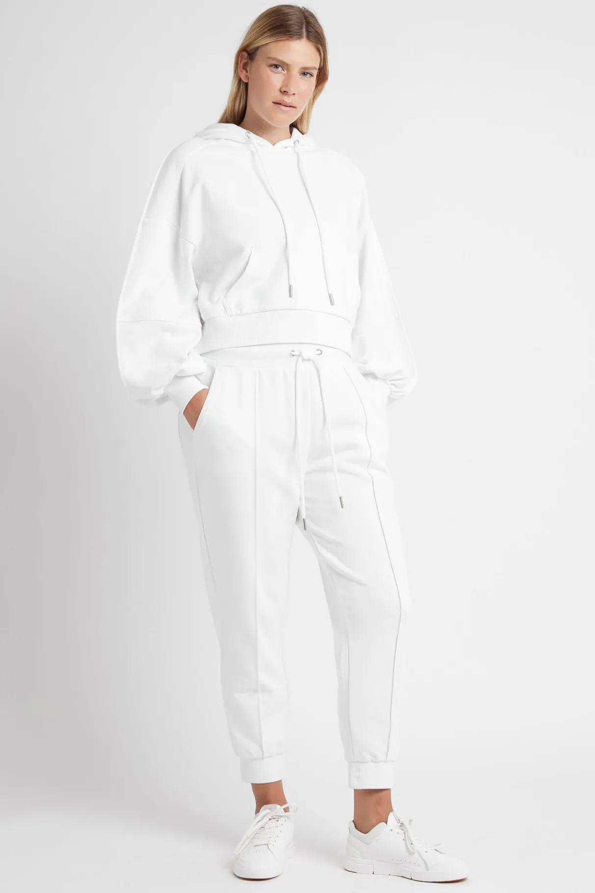 essential_cropped_hoodie__11.webp Discount Aje ATHLETICA Essential Cropped Hoodie 405 White