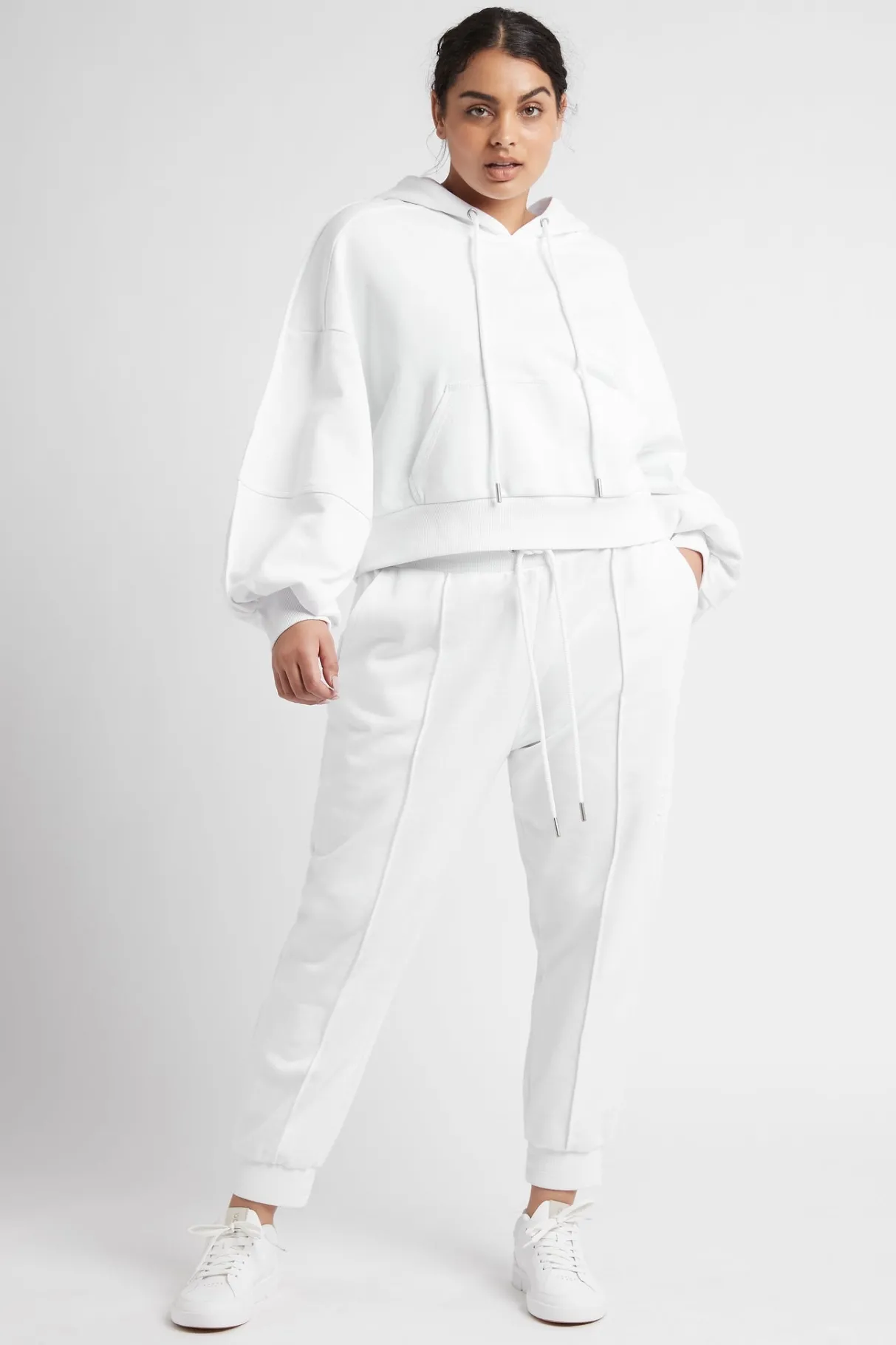 essential_cropped_hoodie__16.webp Discount Aje ATHLETICA Essential Cropped Hoodie 405 White