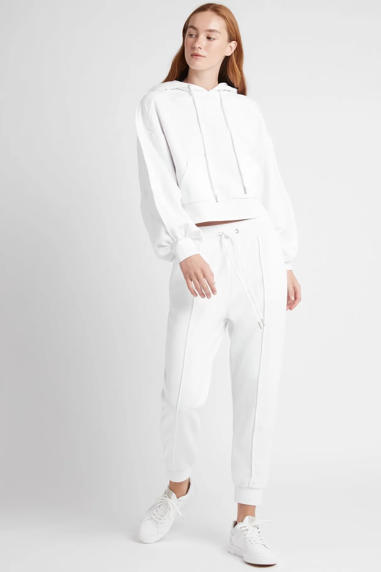 essential_cropped_hoodie__5.webp Discount Aje ATHLETICA Essential Cropped Hoodie 405 White