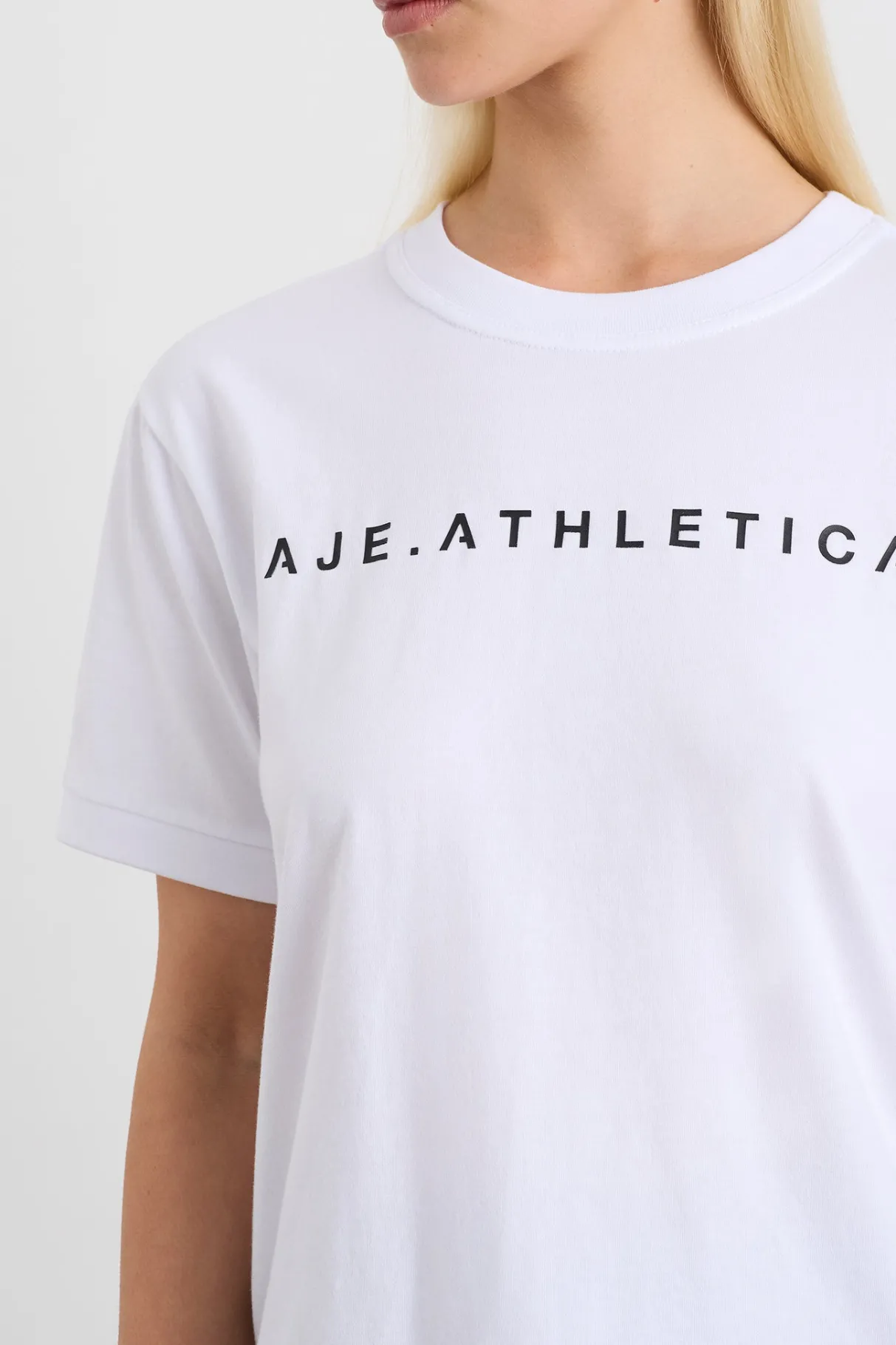 fitted_logo_tshirt__3.webp Cheap Aje ATHLETICA Fitted Logo T-Shirt 102 White